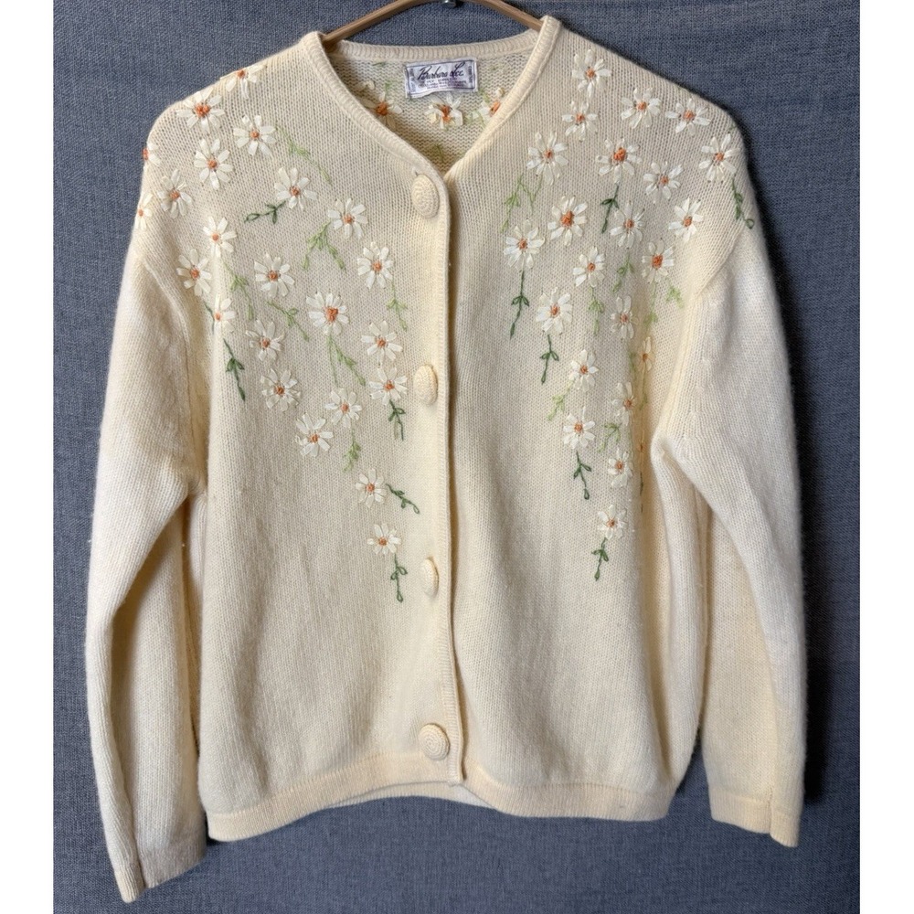 Barbara Lee Vintage Cardigan Sweater 50s floral Angora Lambswool Cottage Ivory